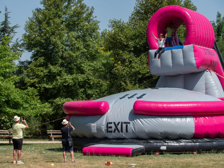 Domaine Valsoyo team building jeux gonflables