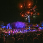 Feu d'artifice pour clôturer le spectacle de La Légende d'Andarta